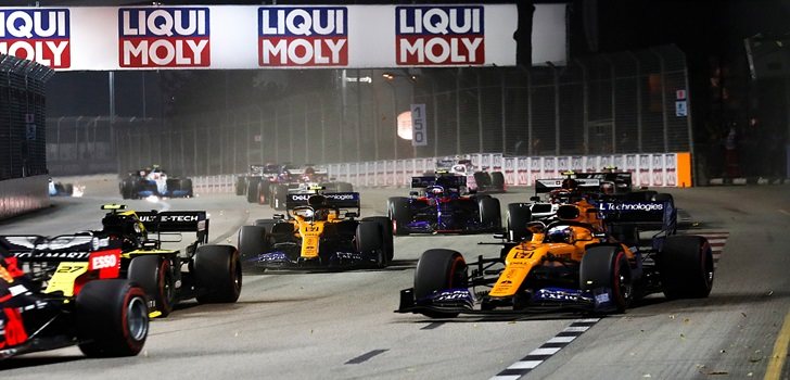 Sainz, en la salida del GP de Singapur 2019