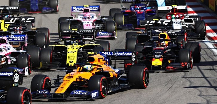 Los pilotos de F1, en la salida del GP de Rusia 2019