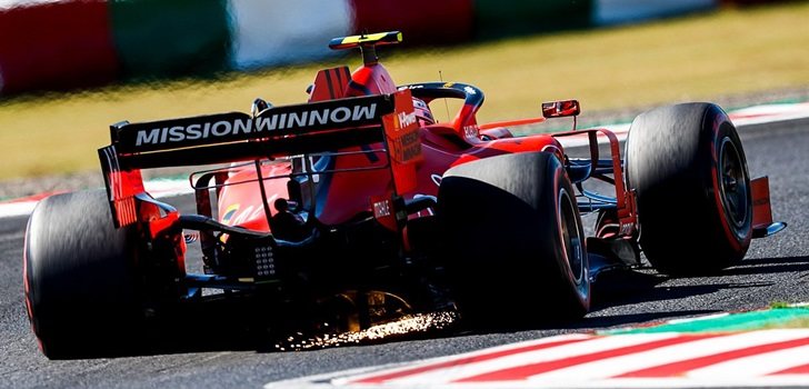 El alerón de Leclerc roza con el asfalto de Suzuka