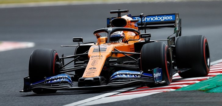 Carlos Sainz rueda en Suzuka