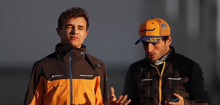 Sainz y Norris pasean juntos por Austin