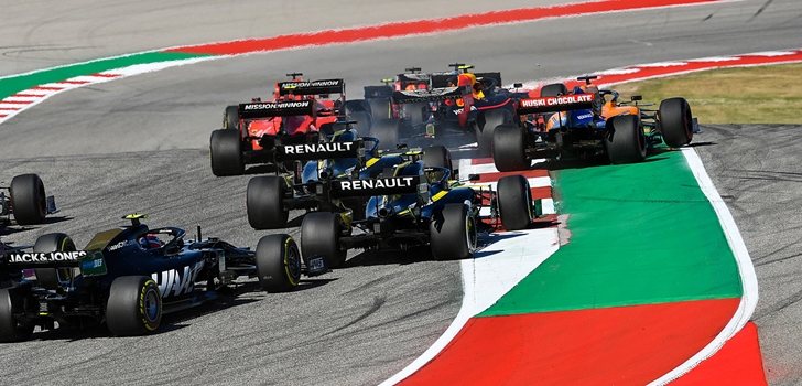 Los monoplazas de F1, en la salida del GP de Estados Unidos