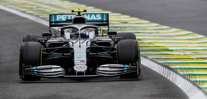 Valteri Bottas rueda en Interlagos