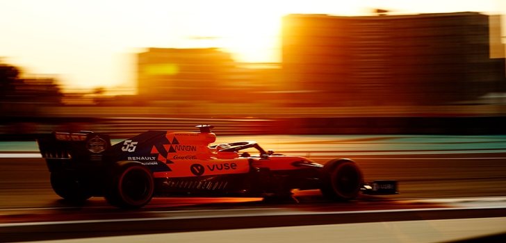 Sainz, décimo en Yas Marina