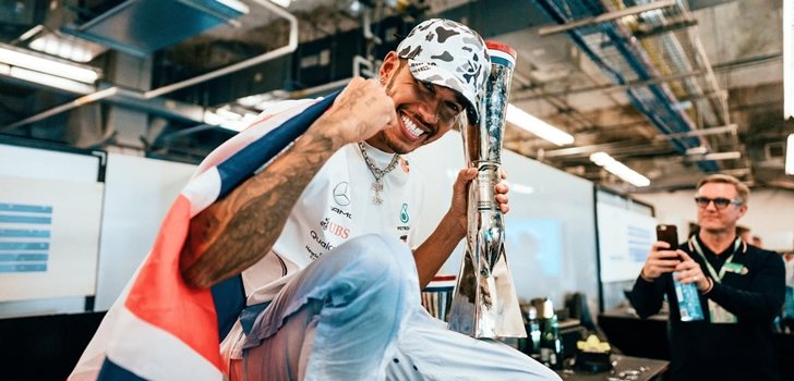 Hamilton celebra su sexta corona