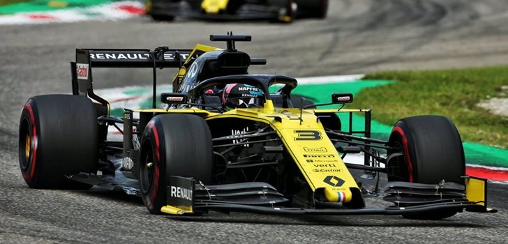 Ricciardo, a los mandos del RS19