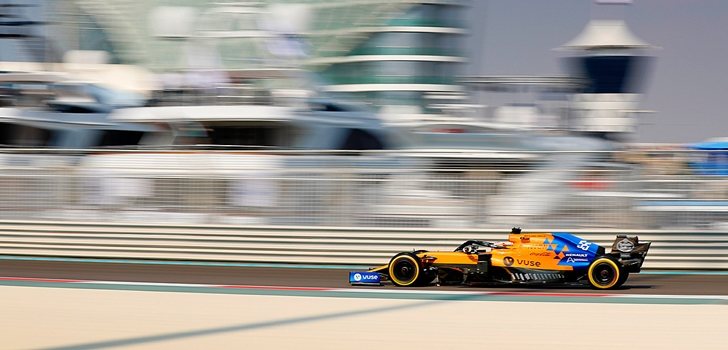 Sainz rueda en Abu Dabi