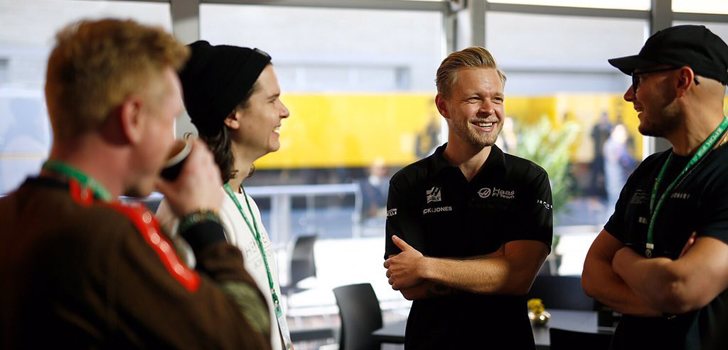 Kevin Magnussen mantiene su sueño posible