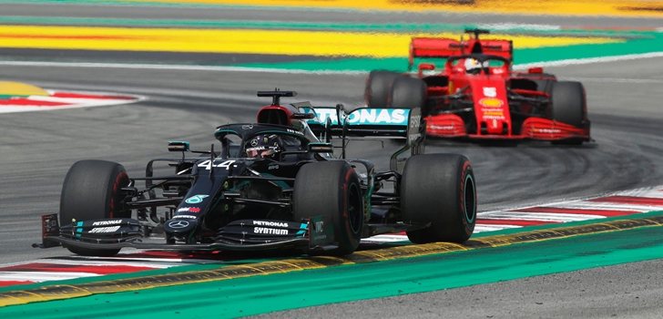 Hamilton, por delante de Vettel en los Libres de España
