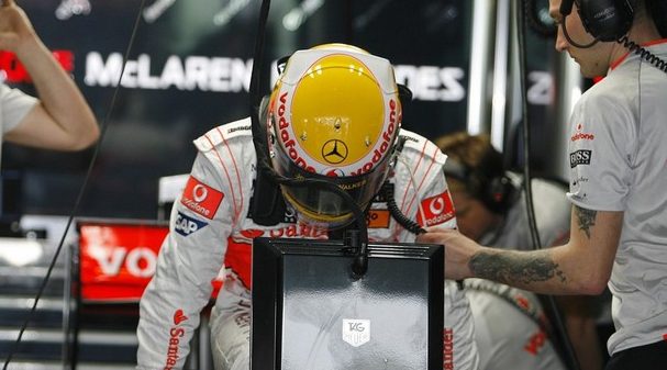La FIA valora la disculpa de Lewis