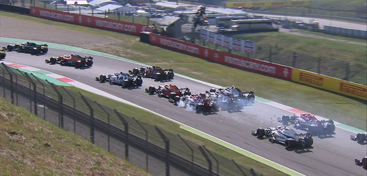 Fuerte accidente en la salida de la carrera de Mugello del Gran Premio de La Toscana F1 2020