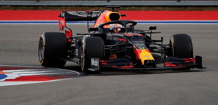 Tom Coronel tiene claro lo que necesita Red Bull para seguir con Verstappen