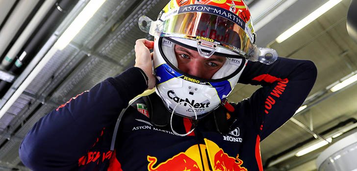 Max Verstappen solo piensa en competir, la elección del motor no es una prioridad para él