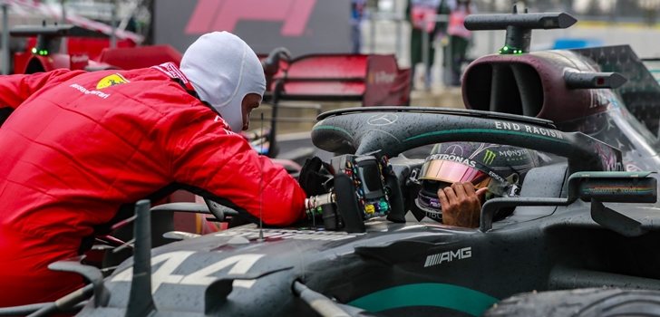 Vettel felicita a Hamilton por su séptimo título