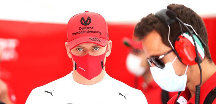 Ross Brawn confía en Mick Schumacher para dar el salto a la F1