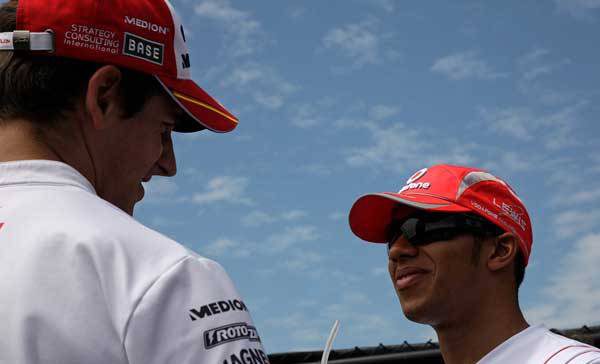 Sutil:"¿Sancionan a Hamilton por su color de piel?"