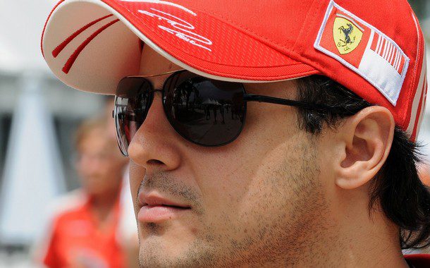 Massa insta a Ferrari a seguir luchando