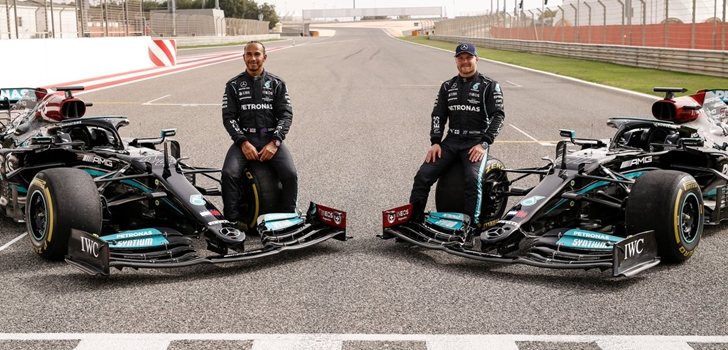 Hamilton y Bottas, junto al W12