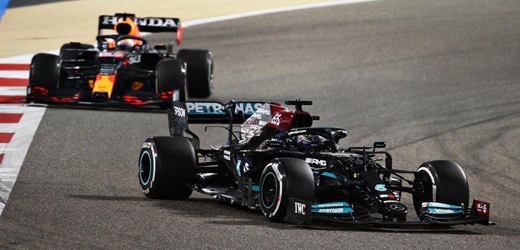 Verstappen y Hamilton, en el GP de Baréin