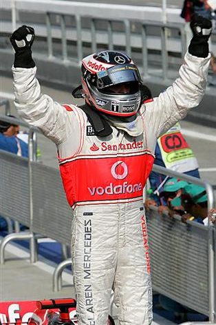 Fernando Alonso domina los segundos entrenamientos libres del GP de Hungría