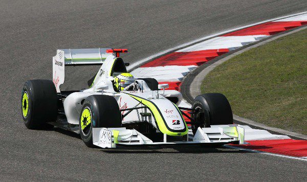 La ventaja de los Brawn GP comienza a reducirse