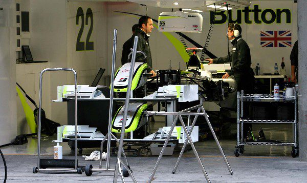 A la "humilde" Brawn GP no le sobran los repuestos