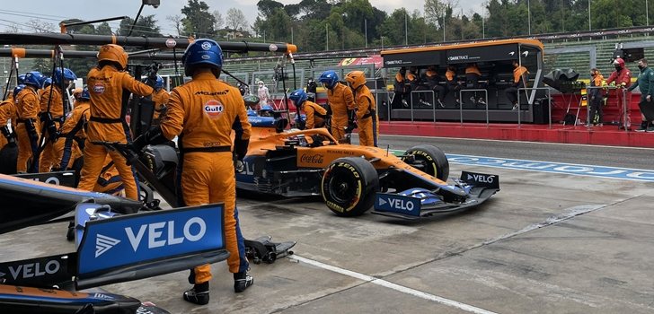 McLaren trabaja en el MCL35M