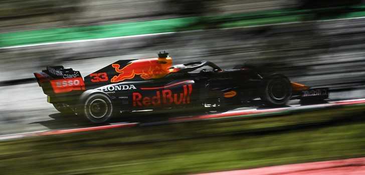 Verstappen, en los Libres 1 de Portugal