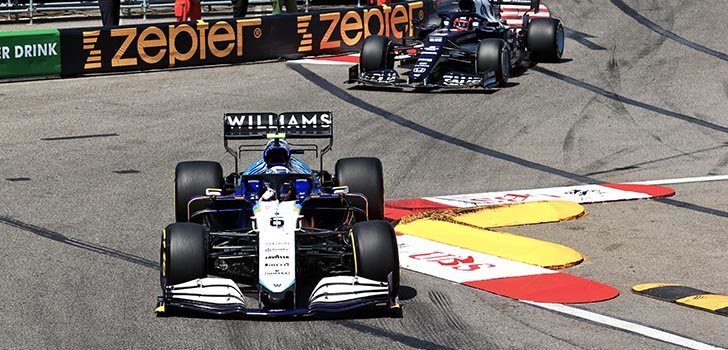 George Russell, descontento con su coche en la carrera de Mónaco