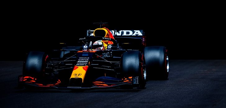 Verstappen gana en Mónaco