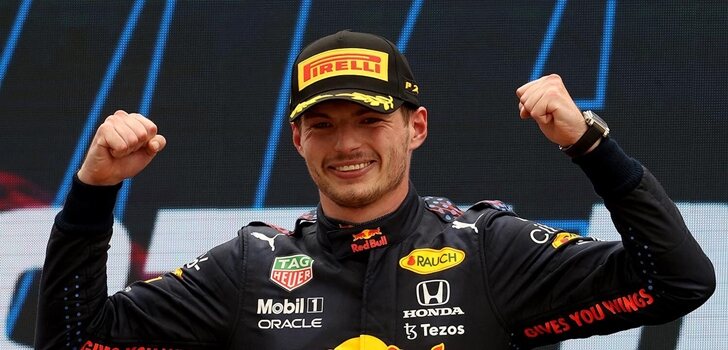 Verstappen celebra su triunfo en Francia