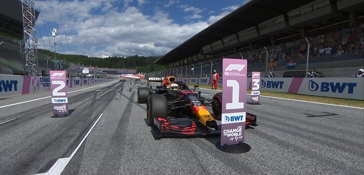 Pole de Verstappen en Austria