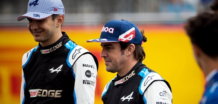 Alonso, junto a Ocon