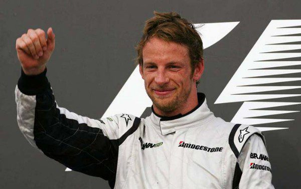 Button consigue su tercera victoria del año