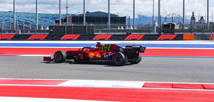 Leclerc, en los Libres 1 de Sochi