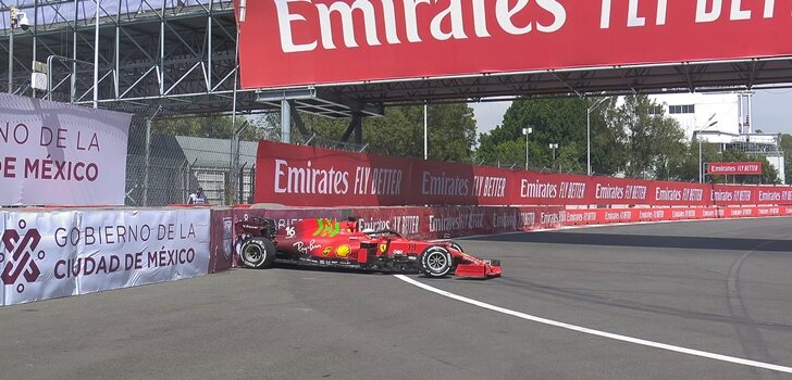 Leclerc, contra el muro en los Libres 1 del GP de México