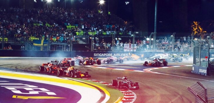 Los monoplazas de F1, en el GP de Singapur