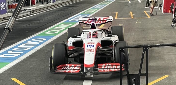 Kevin Magnussen a bordo de su VF-22 en Jeddah