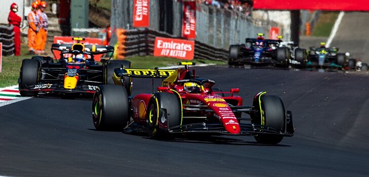 Sainz, por delante de Pérez en Monza