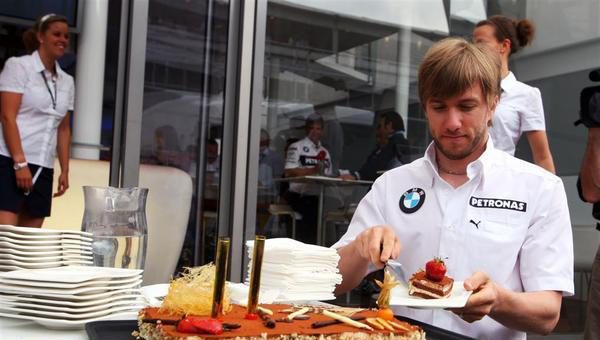 Heidfeld supera a Schumacher