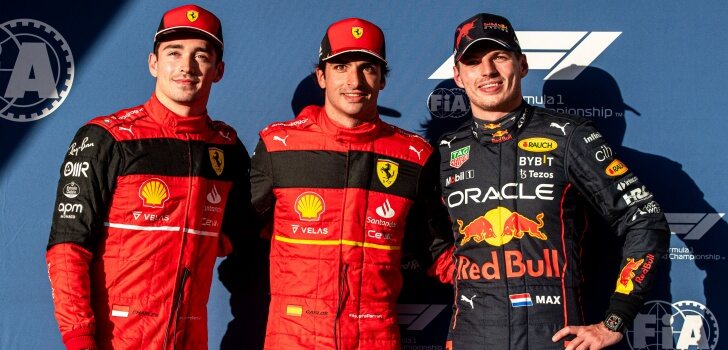 Sainz, junto a Leclerc y Verstappen