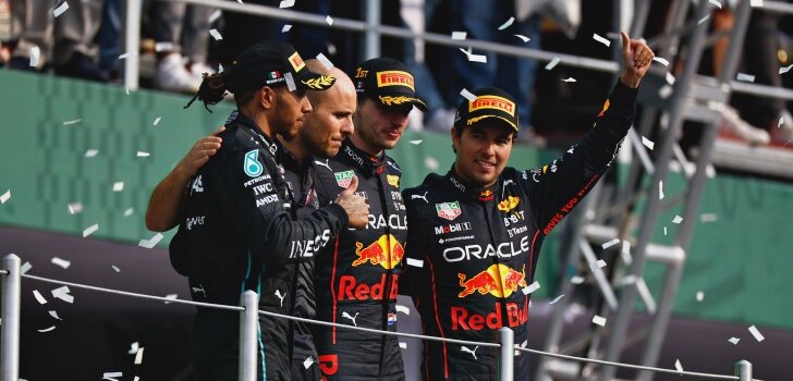 Verstappen, Pérez y Hamilton, en el podio de México