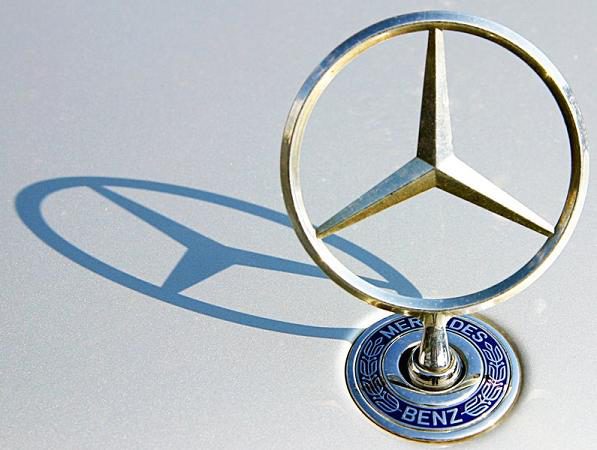 FIA y equipos estudian la 'Iniciativa Mercedes'
