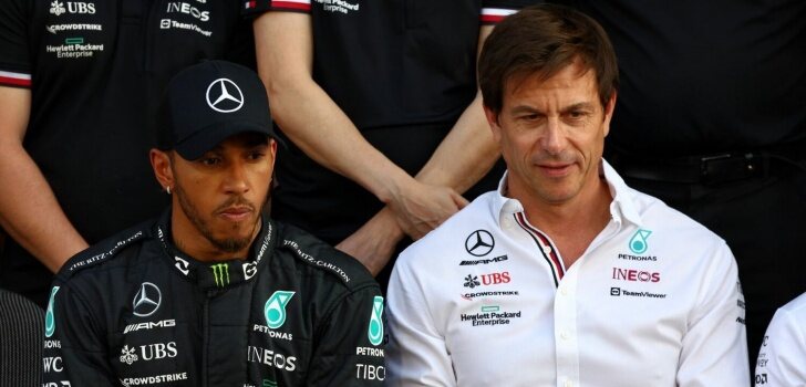 Wolff, junto a hamilton