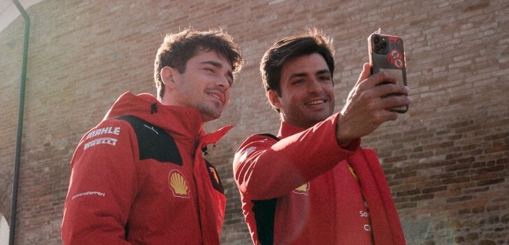 Leclerc y Sainz en Maranello