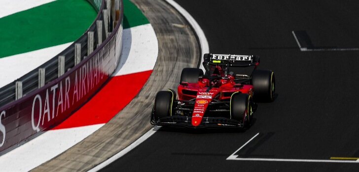 Carlos Sainz con medios cae en Q2