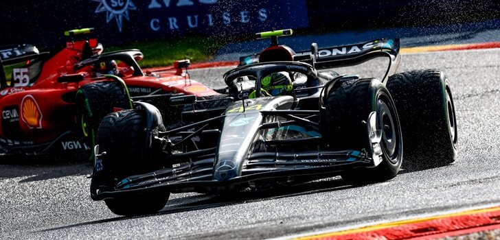 Hamilton, por delante de Sainz