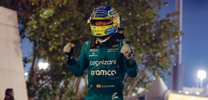 Alonso celebra podio en 2023