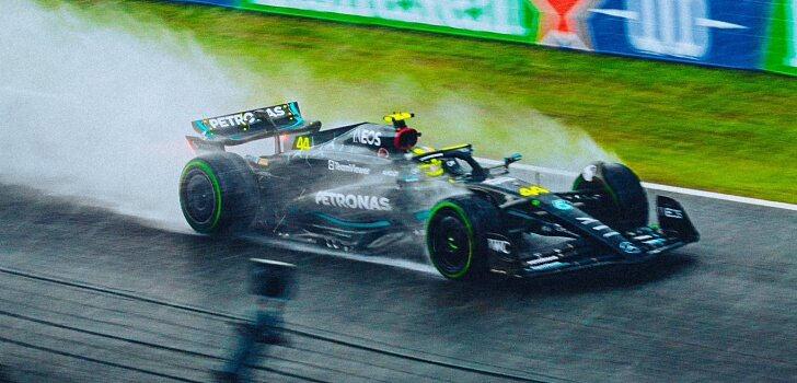 Hamilton, bajo la lluvia de Suzuka