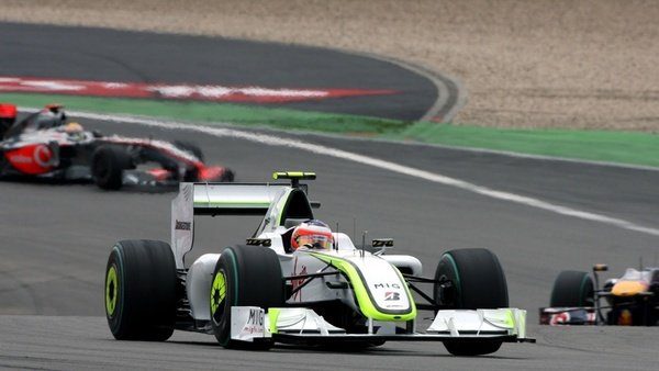 Brawn GP vuelve a pinchar